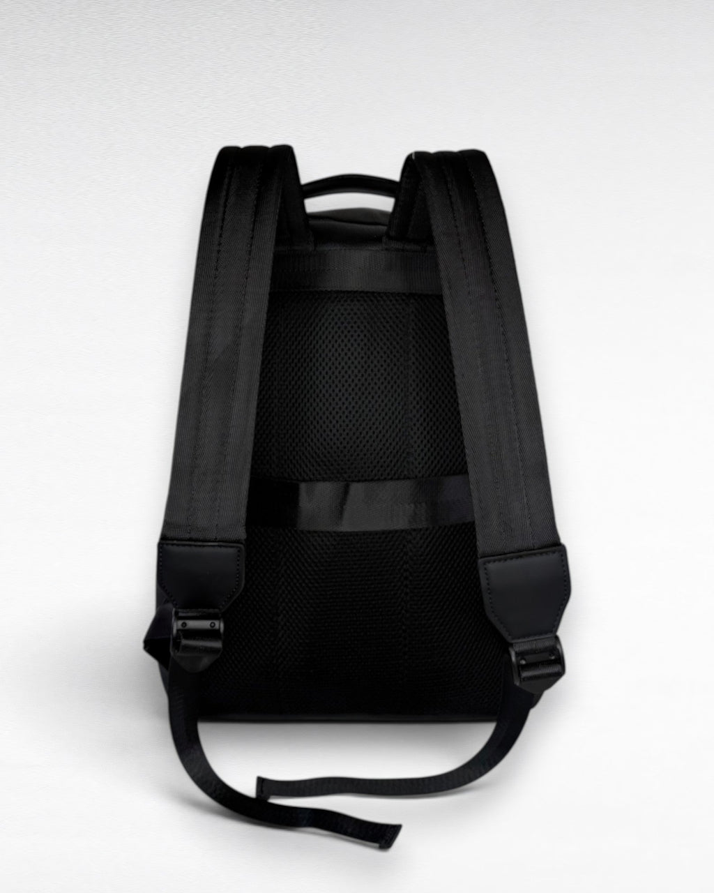 CANNES BLACK